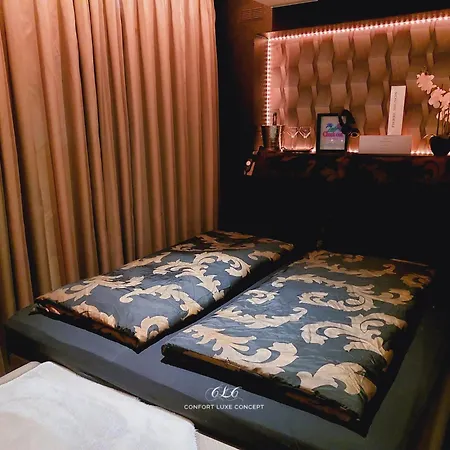 Apartment La *